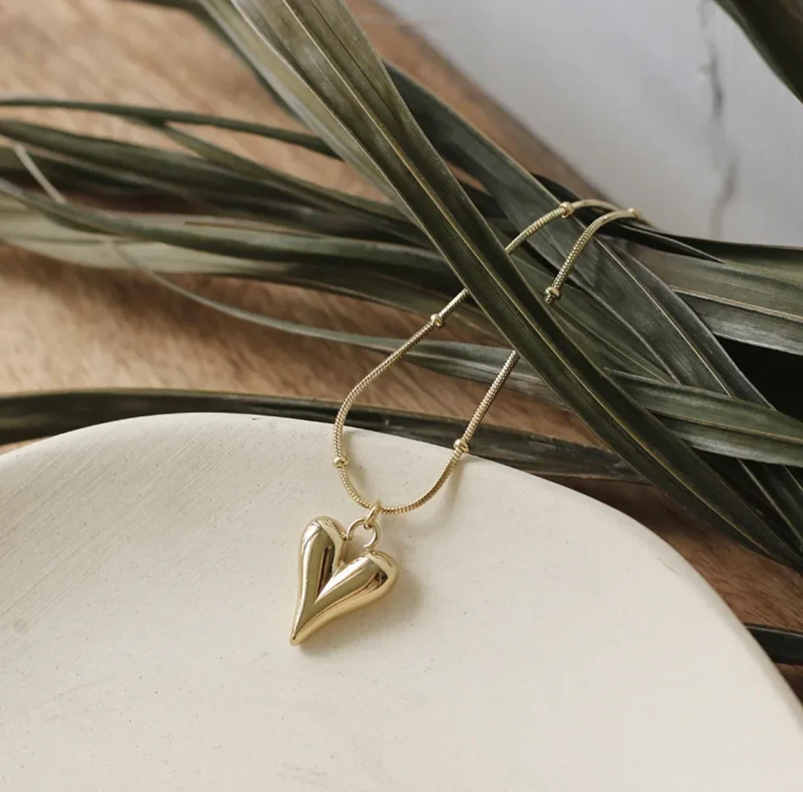 Golden Dil Necklace - Image 6